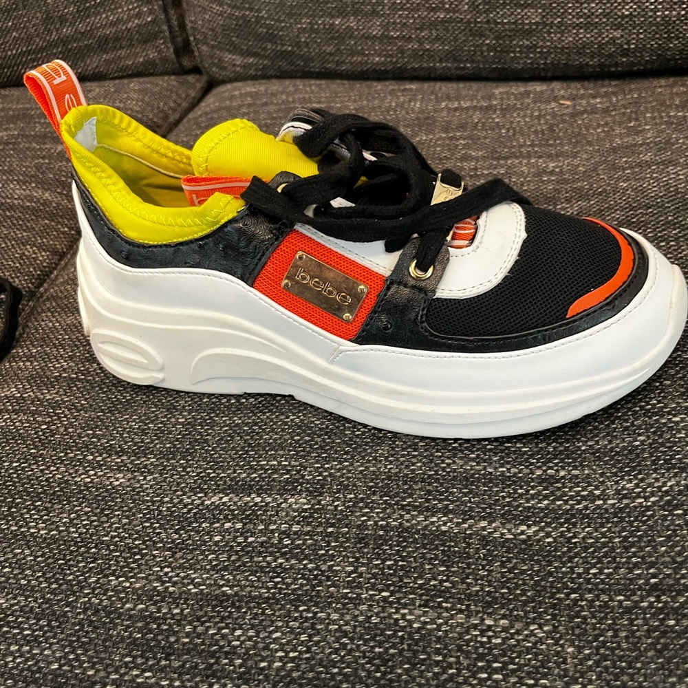 Bebe shoe 7.5